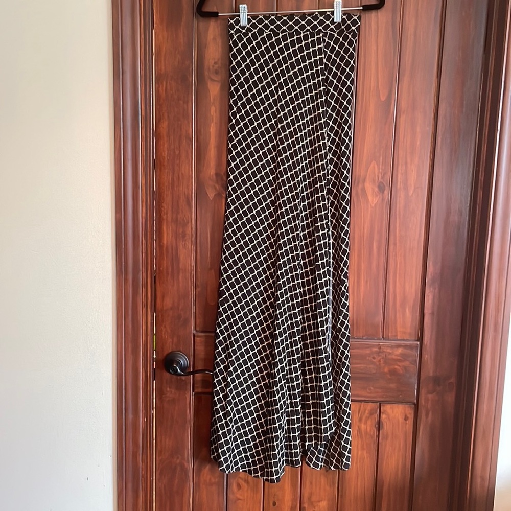 Flynn skye maxi skirt. Has side slit, like a wrap but doesn’t have a tie.